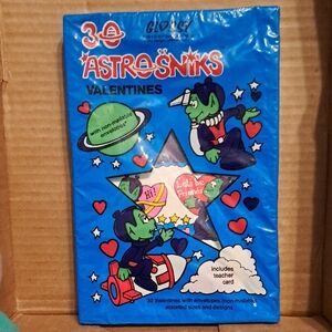 NIB 30 Astrosniks Valentines With Envelopes (Copyright 1983)